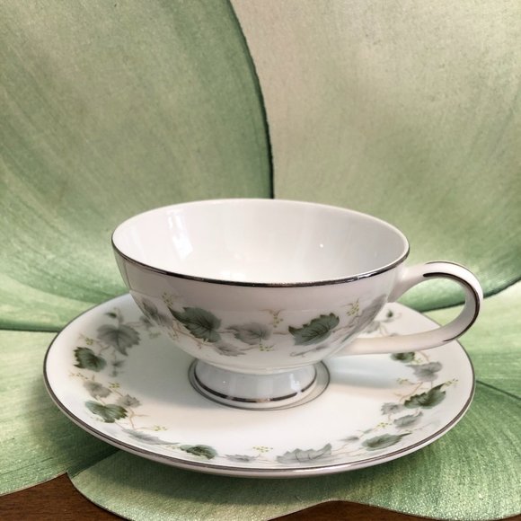 VINTAGE MIKASA 5721 Dining Vintage Mikasa Jade 572 8 Sets Available Cup Saucer Poshmark